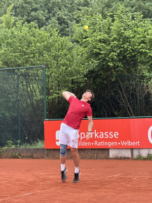 NBV-Herren im Endspurt zum Aufstieg nach 8:1 Sieg bei Bayer Wuppertal
