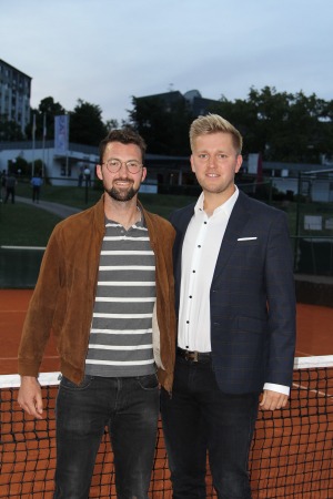 Netzballverein lädt seine Mitglieder zum Neujahrsempfang: Vorsitzender Tom Schönenberg ehrt Mitglieder für Vereinstreue