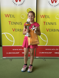Starker Turniererfolg: 8-j&auml;hrige Netzballerin Serena Terranova ist Vize-Meisterin beim Regionalcup West